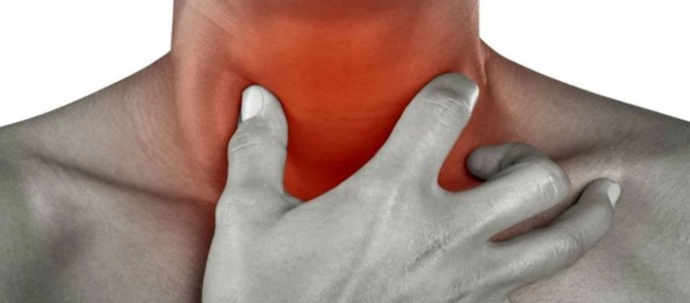 Ποια συμπτώματα δείχνουν καρκίνο στον λαιμό και όχι ίωση;